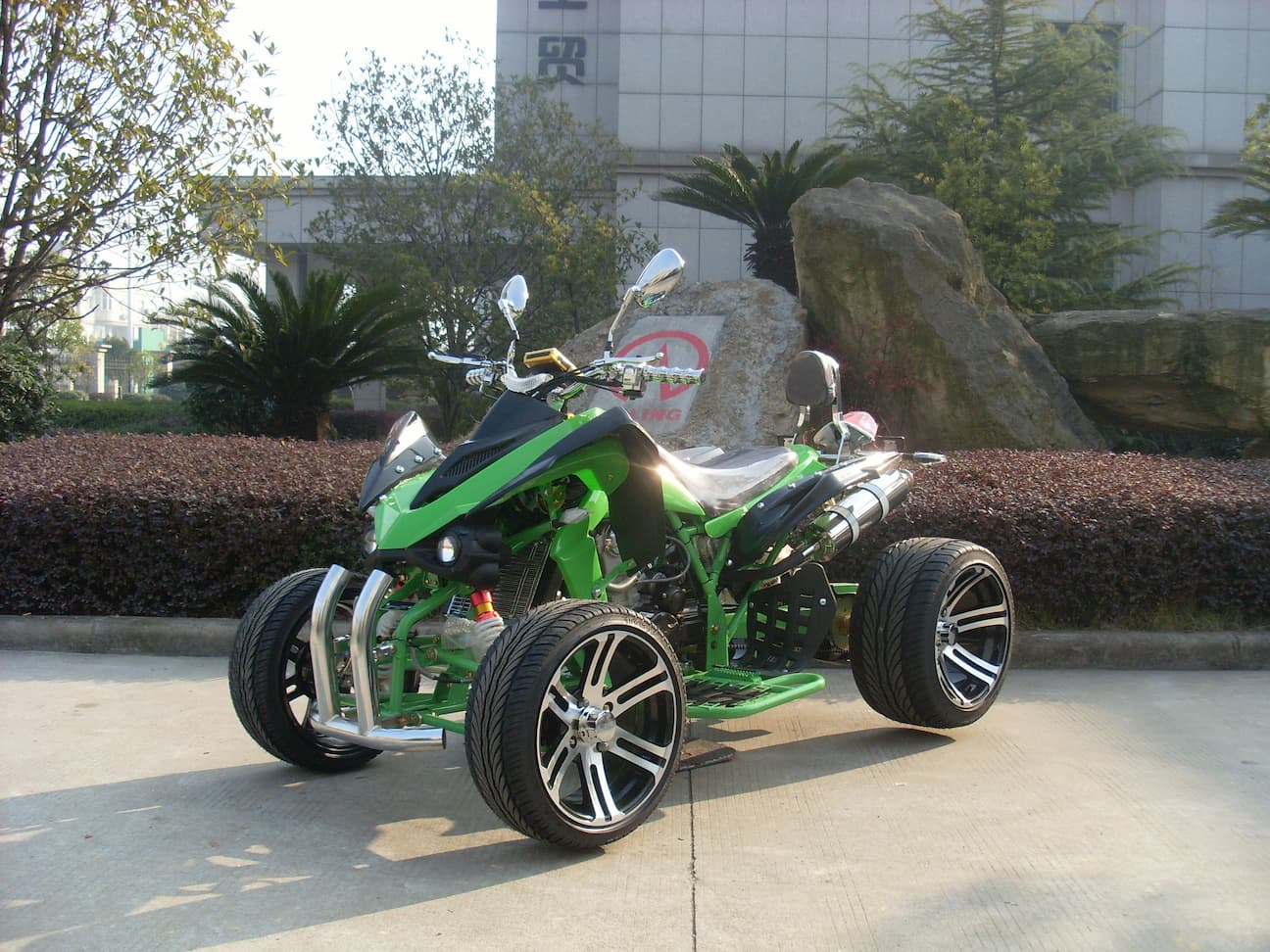 250cc kawasaki racing quad